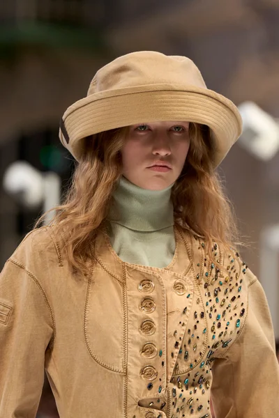 Look 152